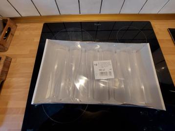 Set van 100 melkwitte plastieken champagneglazen 10cc beschikbaar voor biedingen