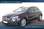 Mercedes GLA 180 *1ste Eigenaar*Navigatie*Leer*PDC*, 4 cilinders, 715 kg, Leder en Stof, 1595 cc