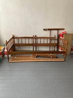 Twee oude eenpersoonsbedden, Ophalen, Gebruikt, Stapelbed
