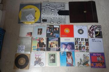 Mixed batch vinyl elpees, maxi's en singles en meer beschikbaar voor biedingen
