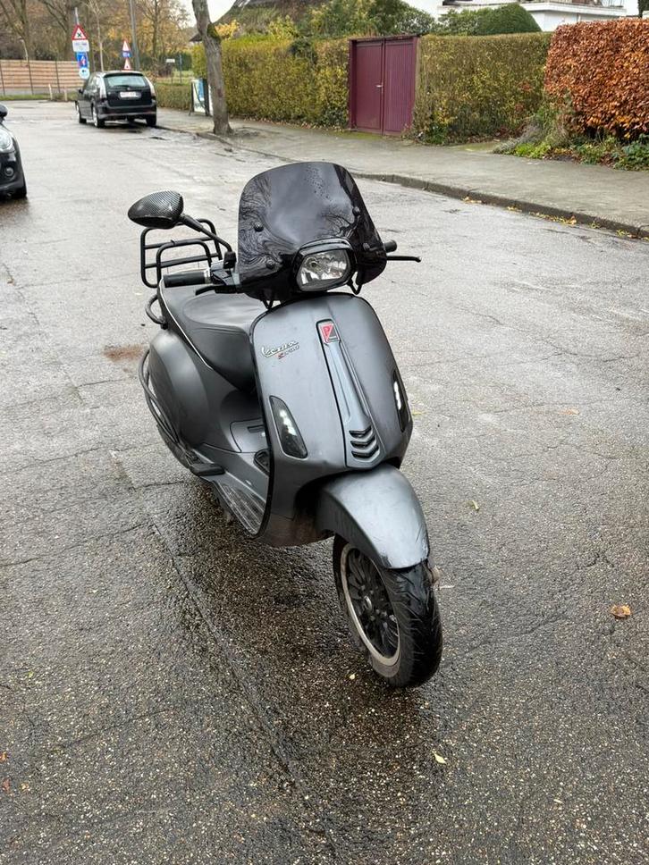 Vespa sprint, Fietsen en Brommers, Scooters | Vespa, Gebruikt, Vespa S, Klasse A (25 km/u), Benzine, Ophalen of Verzenden