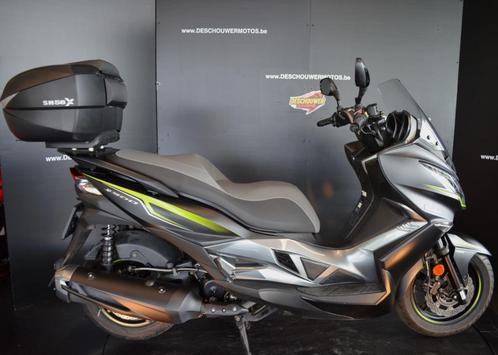 Kawasaki J300 ABS | 10850KM | Shad Topcase, Motoren, Motoren | Kawasaki, Bedrijf, Scooter, 12 t/m 35 kW, 1 cilinder, Minimaal motorrijbewijs A2