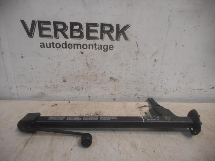 KRIK Mercedes-Benz C (W202) (210-583-01-15), Auto-onderdelen, Overige Auto-onderdelen, Mercedes-Benz, Gebruikt