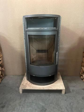 24189 Houtkachel Oranier 8kw🔥 beschikbaar voor biedingen