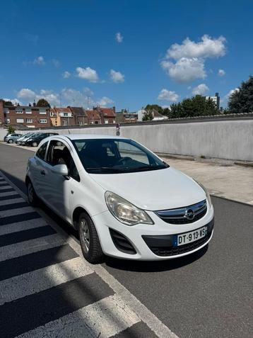 Opel corsa beschikbaar voor biedingen