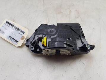 PORTIERSTANGEN LINKS VOOR Toyota Yaris Cross (PB1 / PJ1) beschikbaar voor biedingen