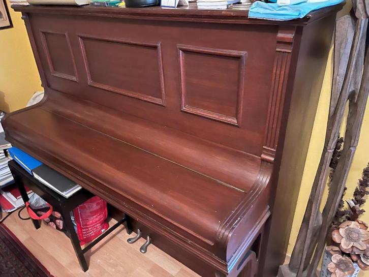 Te koop antieke A Hanlet buffet Piano, Muziek en Instrumenten, Piano's, Gebruikt, Piano, Bruin, Ophalen