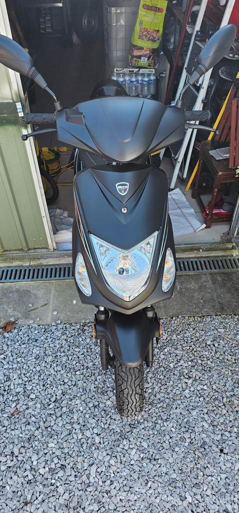 A vendre scooter de classe A, Fietsen en Brommers, Scooters | Kymco, Zo goed als nieuw, Ophalen