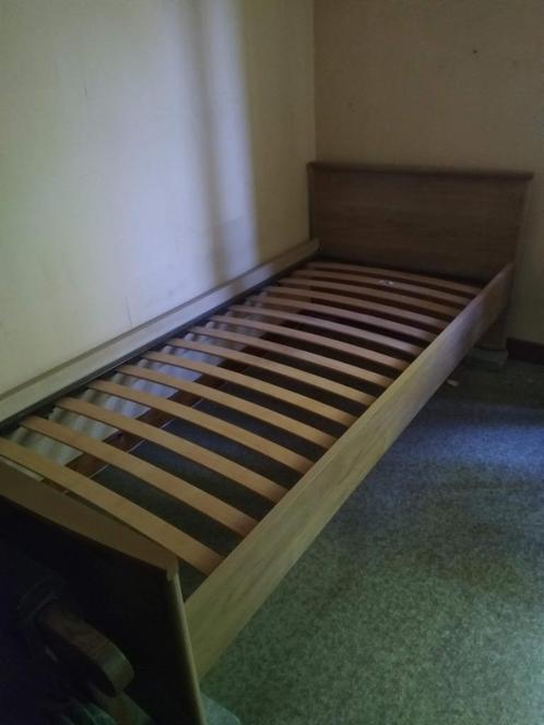 Lit 1 personne + table de nuit + commode, Huis en Inrichting, Slaapkamer | Bedden, Gebruikt, Overige materialen, Beige, Ophalen