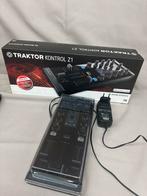 Native Instruments Kontrol Z1 MK1 + coverp + boîte d'origine, Enlèvement ou Envoi, Comme neuf
