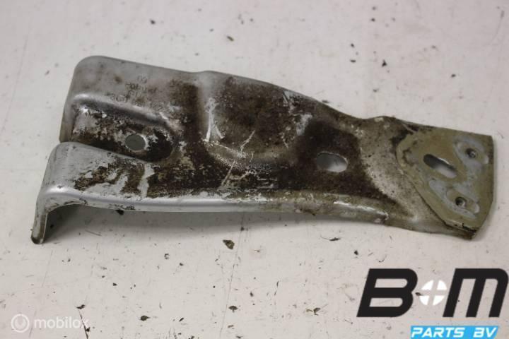 Steun voor spatscherm rechts Volkswagen Passat B6 3C0821142, Auto-onderdelen, Carrosserie, Gebruikt