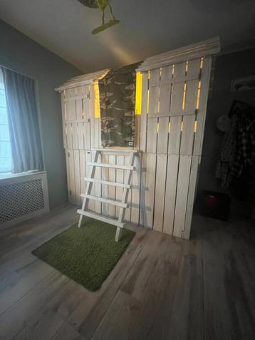 Boomhutbed Kids Factory beschikbaar voor biedingen