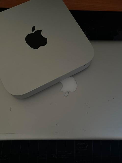 Apple MacBook Pro + Apple Mac Mini, Computers en Software, Apple Macbooks, Zo goed als nieuw, MacBook, Azerty, Ophalen