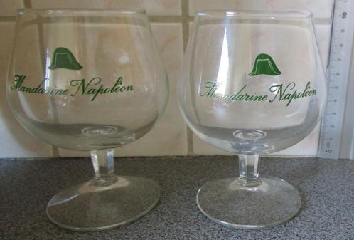 Vintage ballonglas likeurglas Mandarine Napoleon (2 stuks), Verzamelen, Glas en Drinkglazen, Zo goed als nieuw, Borrel- of Shotglas