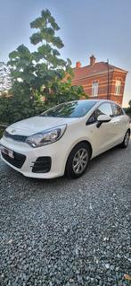 Kia Rio 2016 Gekeurd voor verkoop Euro6B, Auto's, Kia, Voorwielaandrijving, Stof, Wit, 5 deurs