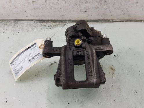 REMKLAUW LINKS ACHTER Volkswagen Golf VIII (CD1) (01-2019/-), Auto-onderdelen, Remmen en Aandrijving, Volkswagen, Gebruikt