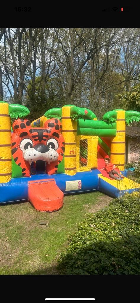 springkasteel te huur, Hobby en Vrije tijd, Feestartikelen | Verhuur, Ophalen