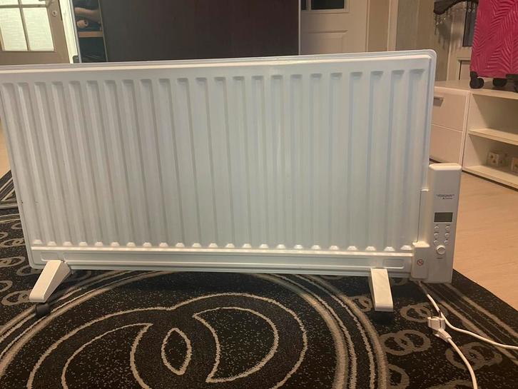 Elektrische verwarming /convector – Voltomat Heating (1000W), Bricolage & Construction, Chauffage & Radiateurs, Comme neuf, Thermostat