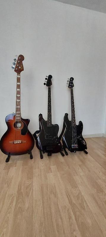 Fender bas gitaren beschikbaar voor biedingen