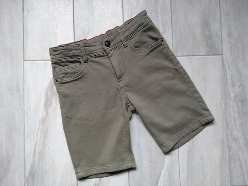 ★ M140 - Korte broek Fish & Chips, Kinderen en Baby's, Kinderkleding | Maat 140, Zo goed als nieuw, Jongen, Broek, Ophalen of Verzenden