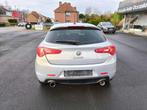 Alfa Romeo Giulietta 1.6 JTD M-Jet Veloce Start (bj 2014), Auto's, Alfa Romeo, Voorwielaandrijving, Euro 5, 105 pk, Gebruikt