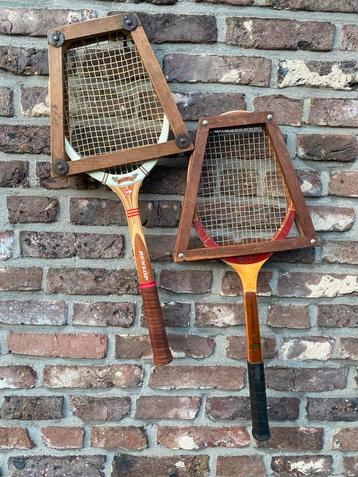 vintage retro DUNLOP en DONNAY tennisracket in frame beschikbaar voor biedingen