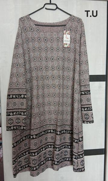 Robe femme beschikbaar voor biedingen