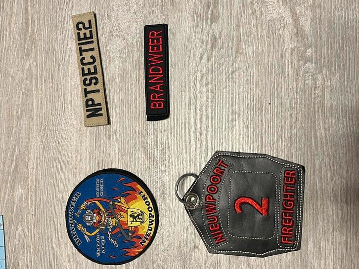 Belgiche brandweer set patches, Verzamelen, Speldjes, Pins en Buttons, Zo goed als nieuw, Ophalen of Verzenden