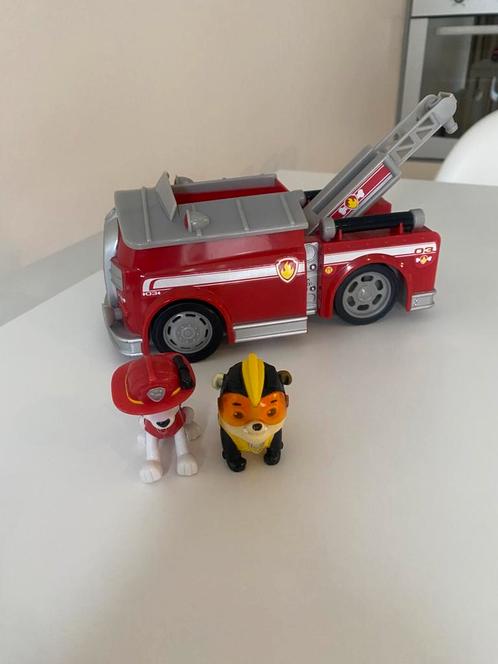 Paw patrol brandweerwagen met 2 figuren, Kinderen en Baby's, Speelgoed | Actiefiguren, Zo goed als nieuw, Ophalen of Verzenden