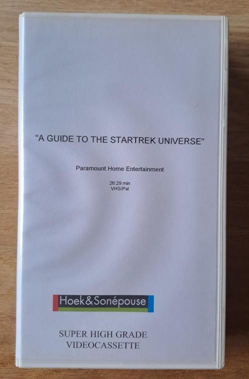 STAR TREK - A Guide To The Startrek Universe - VHS, Cd's en Dvd's, VHS | Documentaire, Tv en Muziek, Zo goed als nieuw, Documentaire