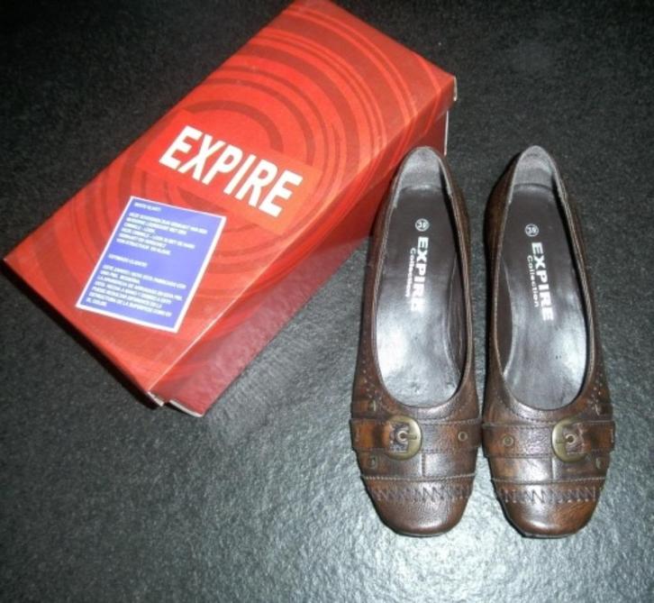 Bruine damesinstappers maat 39 van Expire., Kleding | Dames, Schoenen, Zo goed als nieuw, Ophalen of Verzenden