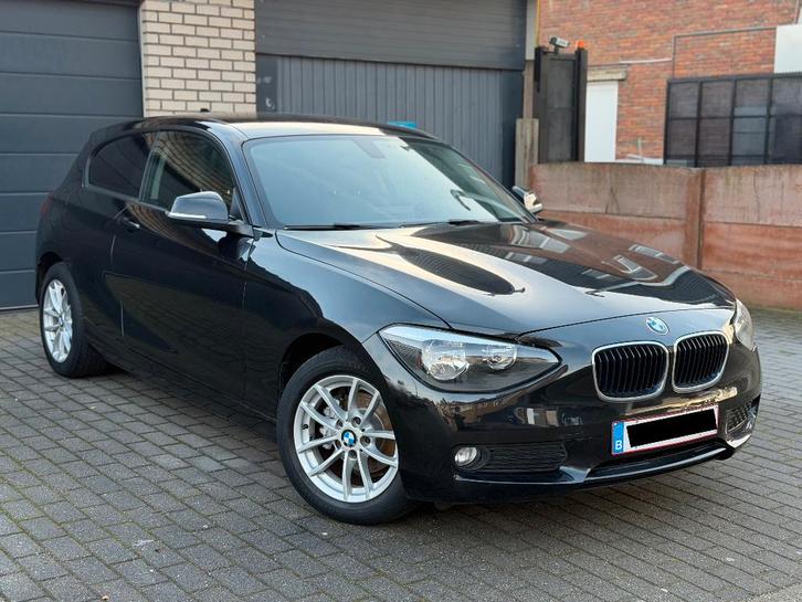 BMW 114d - Nieuwe Ketting, Auto's, BMW, Particulier, 1 Reeks, ABS, Airbags, Airconditioning, Bluetooth, Boordcomputer, Centrale vergrendeling