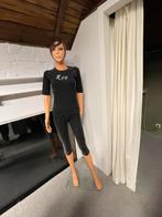 Paspop op glazen voet, Enlèvement, Comme neuf