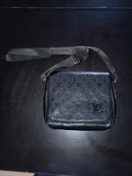 Zwarte Louis V. tas nieuw en niet gebruikt, Handtassen en Accessoires, Tassen | Schoudertassen, Ophalen