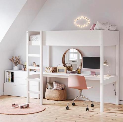 Petite Amélie hoogslaper met bureau 200x90 cm incl. matras, Kinderen en Baby's, Kinderkamer | Stapelbedden en Hoogslapers, Zo goed als nieuw