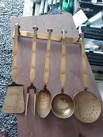 Ustensiles cuisine cuivre, Enlèvement