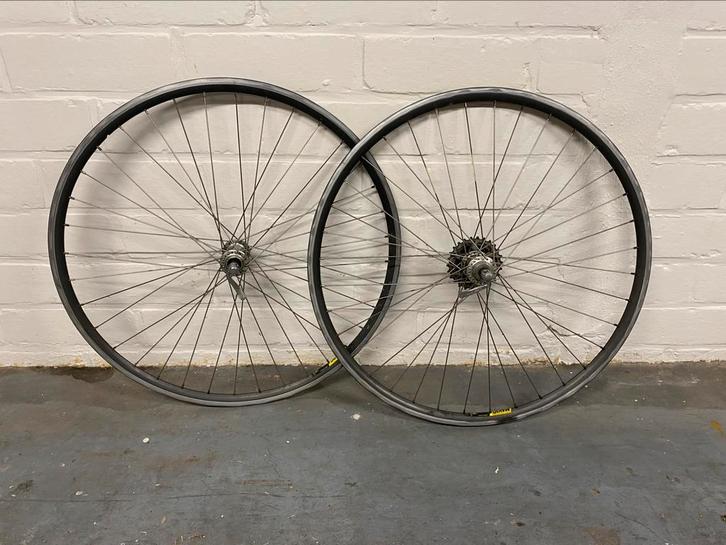 Retro Campagnolo Mavic wielset, Sport en Fitness, Wielrennen, Zo goed als nieuw, Ophalen