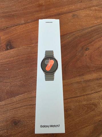 samsung galaxy watch7 LTE beschikbaar voor biedingen
