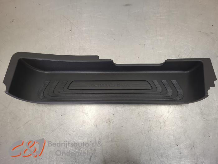 Voorinstap links van een Mercedes Vito, Auto-onderdelen, Carrosserie, Mercedes-Benz, Gebruikt, 3 maanden garantie, Ophalen of Verzenden