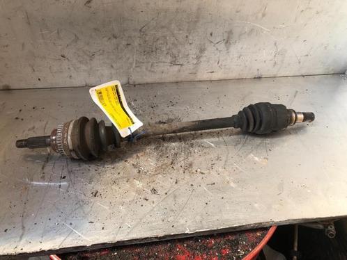 Aandrijfas links-voor van een Suzuki Alto, Auto-onderdelen, Remmen en Aandrijving, Suzuki, Gebruikt, 3 maanden garantie, Ophalen of Verzenden