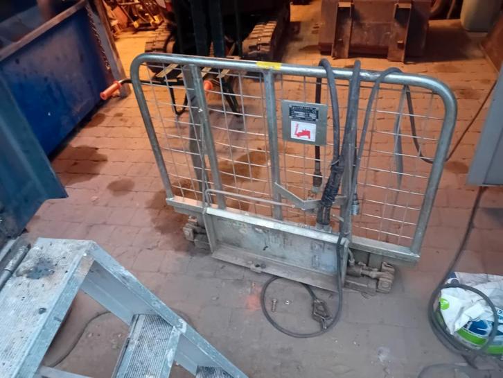 Diverse materialen tekoop, Divers, Divers Autre, Enlèvement