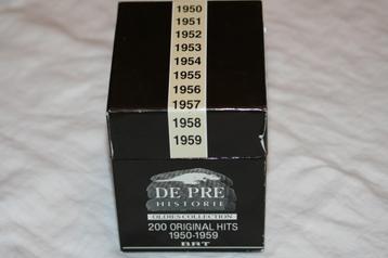 box - De Pre Historie 200 Original Hits 1950-1959 beschikbaar voor biedingen
