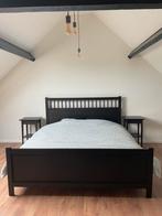 Bed 180x200 (inclusief lattenbodem, matras, nachtkastjes), Huis en Inrichting, Slaapkamer | Bedden, Ophalen, Gebruikt, Zwart, 180 cm