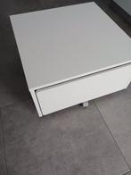 Wit nachtkastje van Ikea  te koop., Huis en Inrichting, Ophalen, Zo goed als nieuw