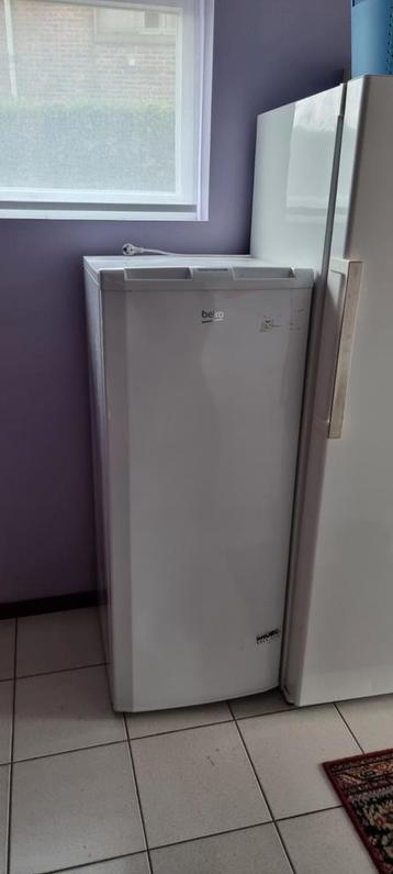 Beko diepvries, Elektronische apparatuur, Ophalen, Vrijstaand