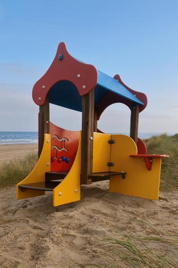 Kompan Pro Speelhuis – Zo goed als nieuw beschikbaar voor biedingen
