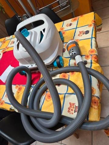  intex zx300 deluxe automatic pool cleaner beschikbaar voor biedingen