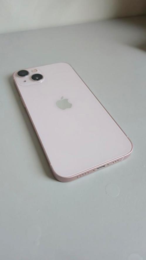 Iphone 13 roze 128 gb in topconditie met 5 covers, Telecommunicatie, Mobiele telefoons | Apple iPhone, Zo goed als nieuw, iPhone 13