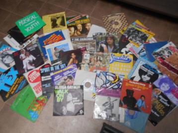 Lot oude singels E / 50 stuks / Bieden  beschikbaar voor biedingen