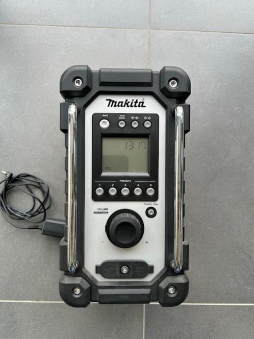 Werfradio Makita DMR107, Audio, Tv en Foto, Radio's, Zo goed als nieuw, Bouwradio, Ophalen